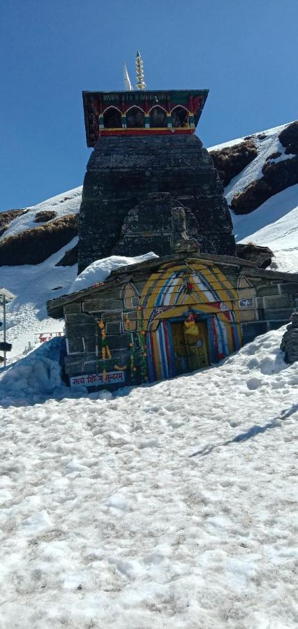 Chandarshila Hike Homestay Ukhimath Eksteriør billede